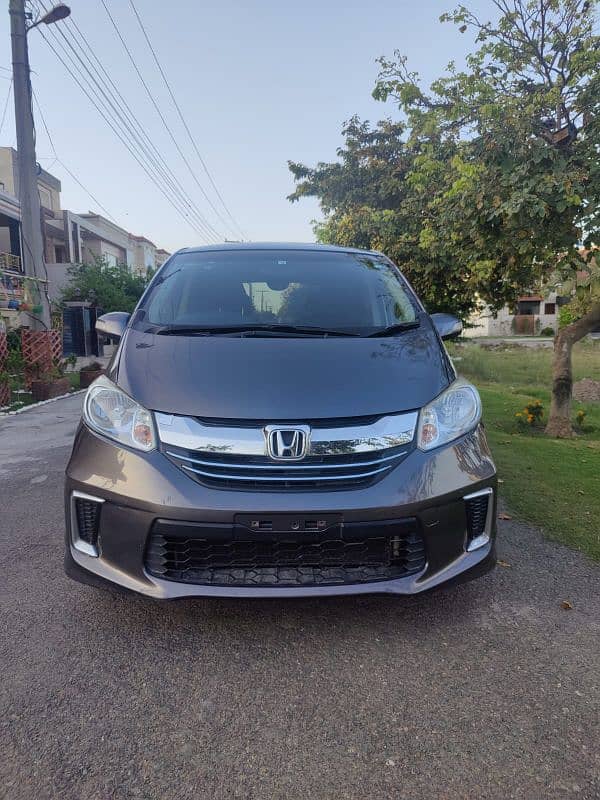 Honda Freed 2016 Model 2022 end import 3.5 grade 2