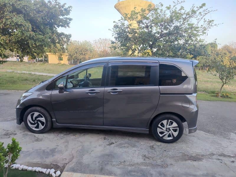 Honda Freed 2016 Model 2022 end import 3.5 grade 3