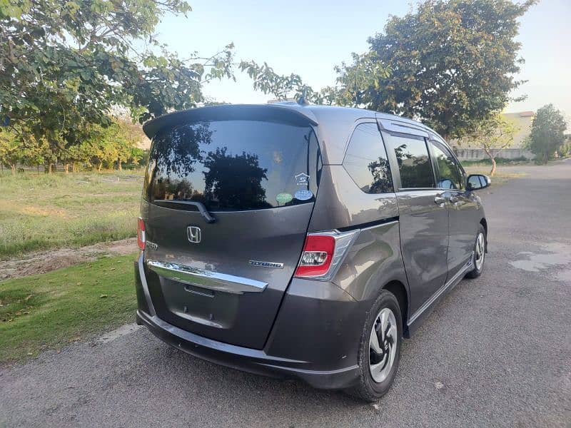 Honda Freed 2016 Model 2022 end import 3.5 grade 9