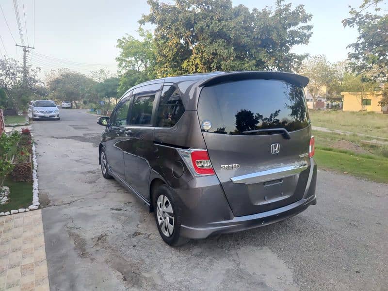 Honda Freed 2016 Model 2022 end import 3.5 grade 16