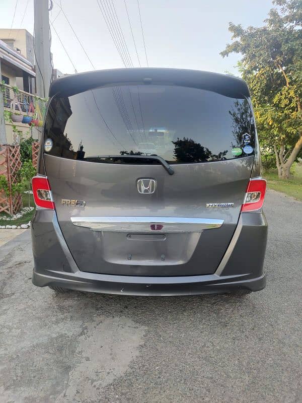 Honda Freed 2016 Model 2022 end import 3.5 grade 17