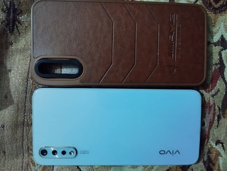 Gift for Vivo S1 lovers in almost new condition 9