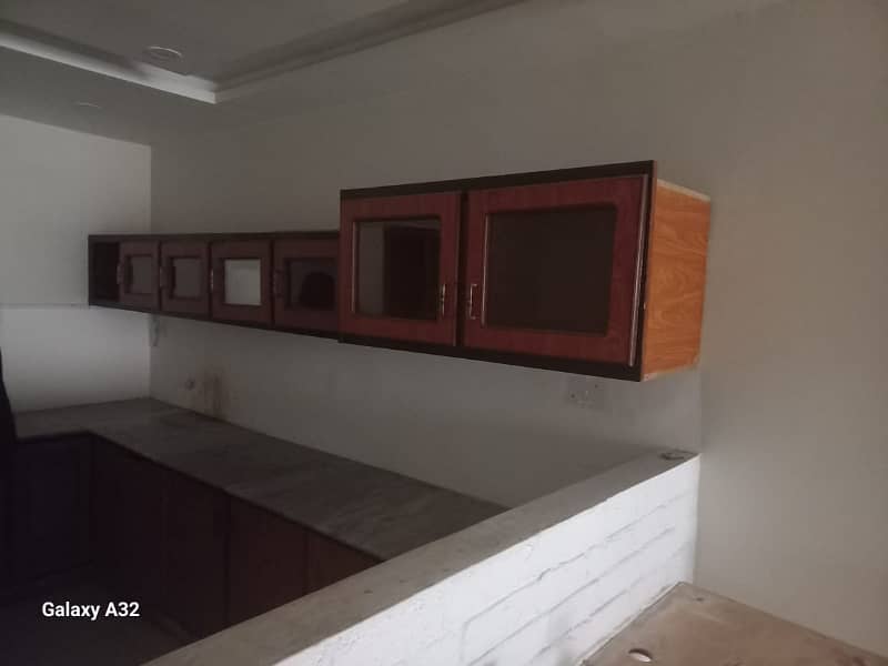 1st floor Hall Available for rent in bahria town phase # 4 civic center 0