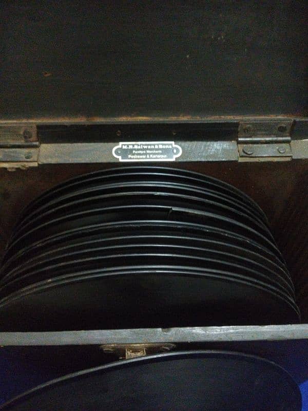 Gramophone antique records 1