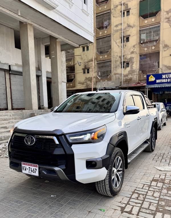 Toyota Hilux 2018 4