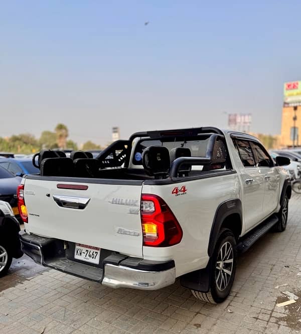 Toyota Hilux 2018 6