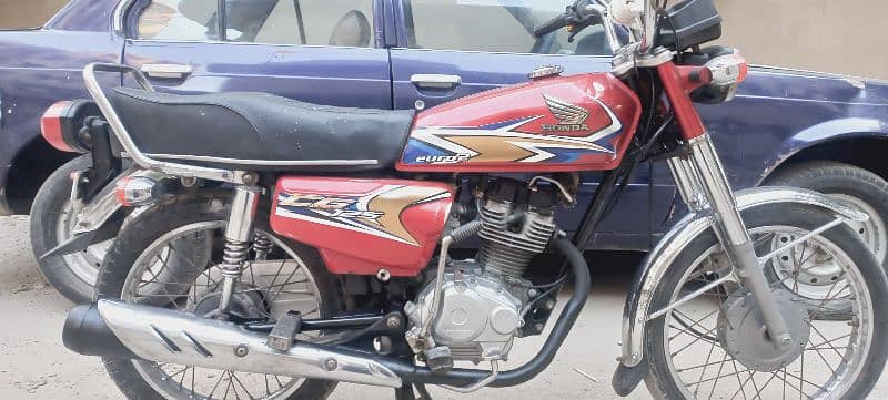 Honda cg125 2020 last 10month totally genuine condition full pack engn 0