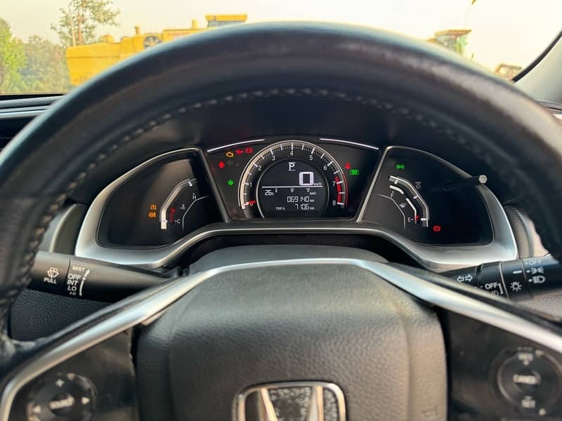 Honda Civic Oriel 2020 8