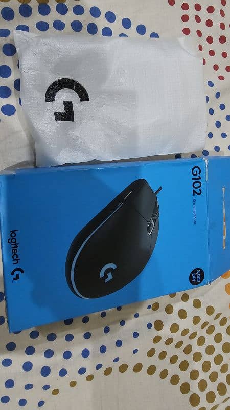 logitech g102  gaming mouse 0