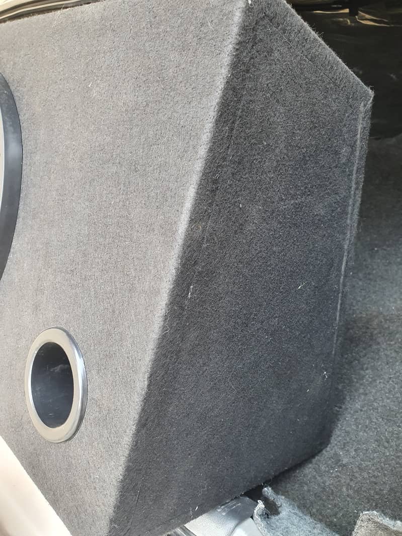 MF Audio Subwoofer + Infinity Amplifier 9