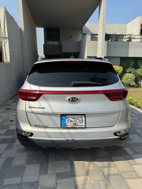 KIA Sportage 2022 1