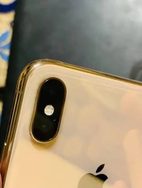 iPhone xs max non pta with box 8