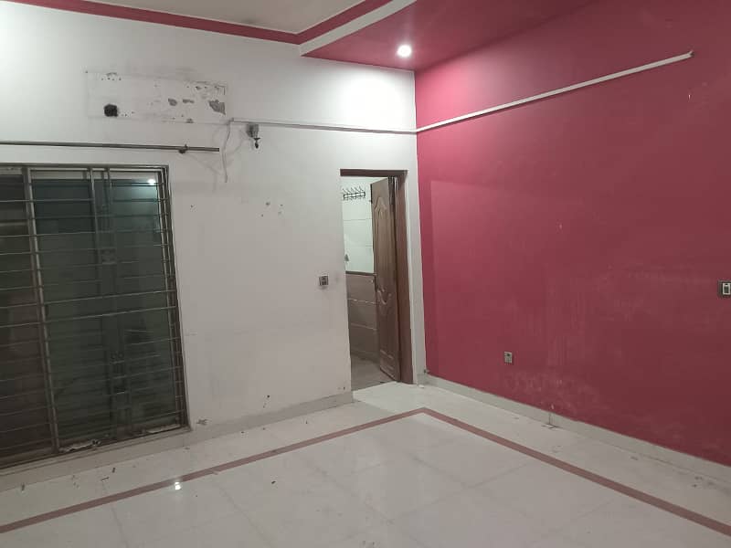 10 MARLA FULL HOUSE FOR RENT IN WAPDA TOWN 4