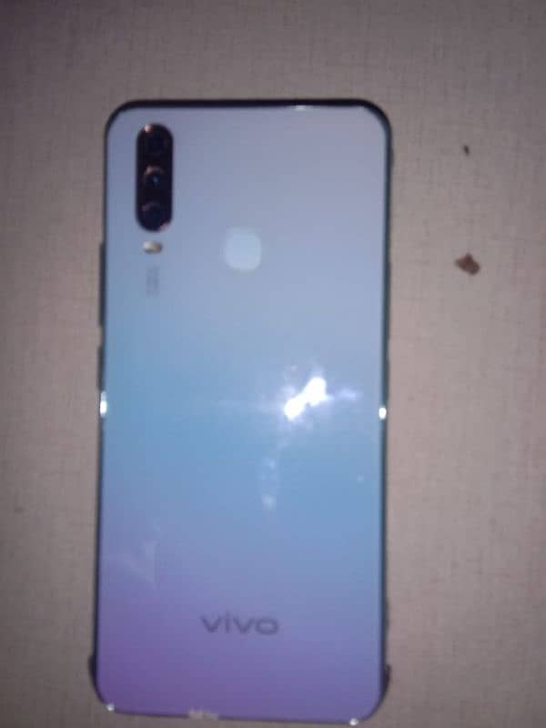 vivo y17 2