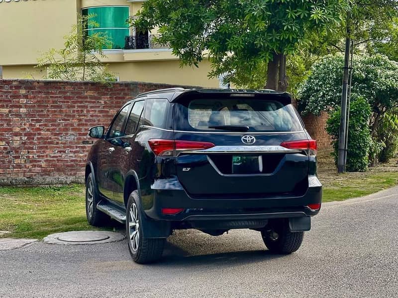 Toyota Fortuner 2.7 VVTi 2018 6