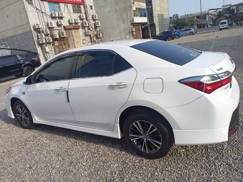 Toyota Corolla Altis 2018 1