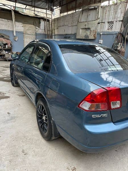 Honda Civic EXi 2003 10