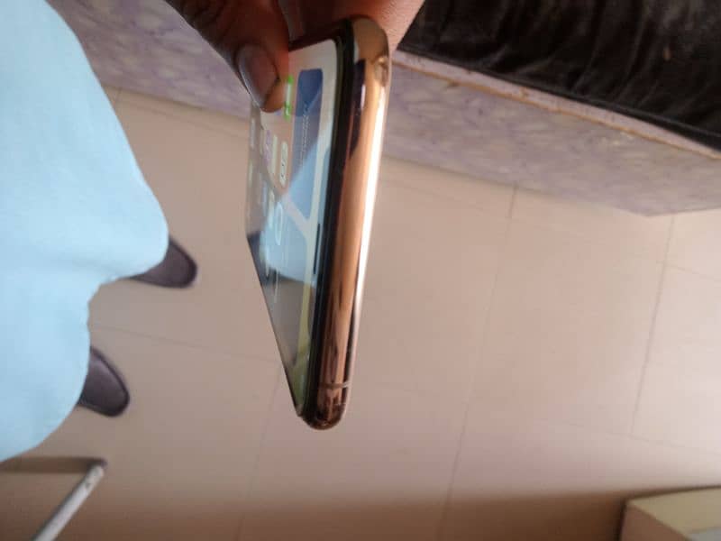 i phone xs max 256 gb pta approved 1