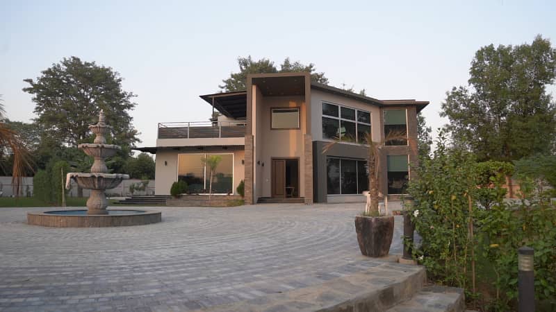 3.5 ACRE LUXURY FARMHOUSE/BEDIAN ROAD/ LAHORE 22