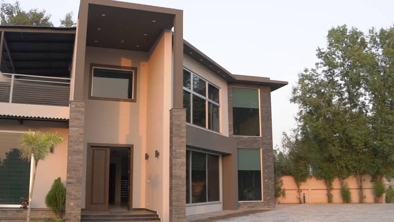 3.5 ACRE LUXURY FARMHOUSE/BEDIAN ROAD/ LAHORE 28