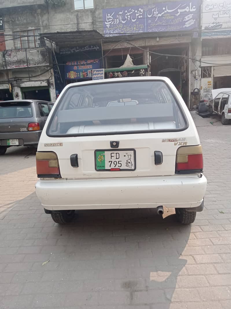 Suzuki Mehran VXR 2012 1