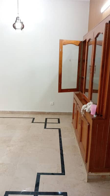 Beautiful ground portion available for rent in F-11 Islamabad at big street, 2 bedrooms with bathrooms, drawing, dining, TVL, car porch, All miters separate and water separate, near to park, near to markaz. 4