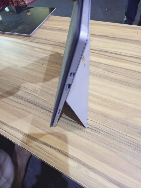 Microsoft Surface pro 4 Model 3