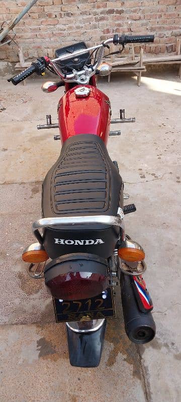 urgent seal. honda 125 3