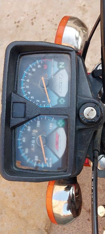 urgent seal. honda 125 6