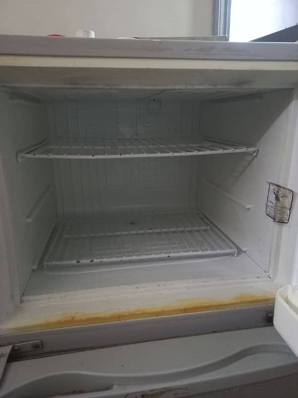 dawlance  refrigerator 5