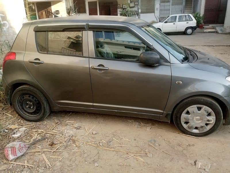 Suzuki Swift 2011 1