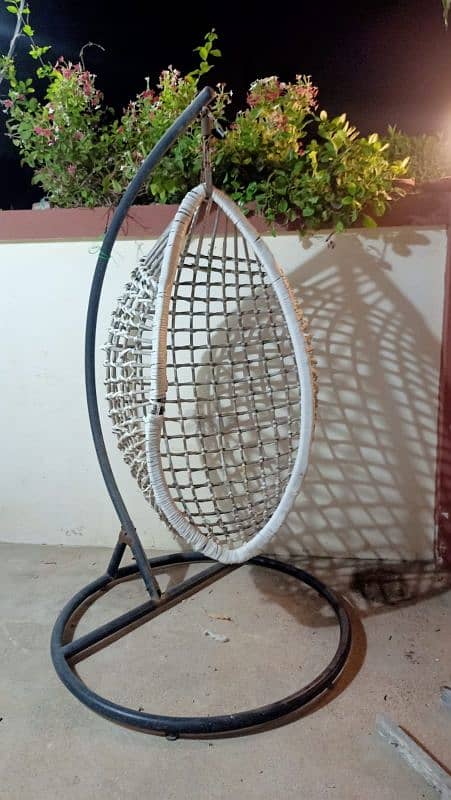 Jhoola Swing Chair with stand 2