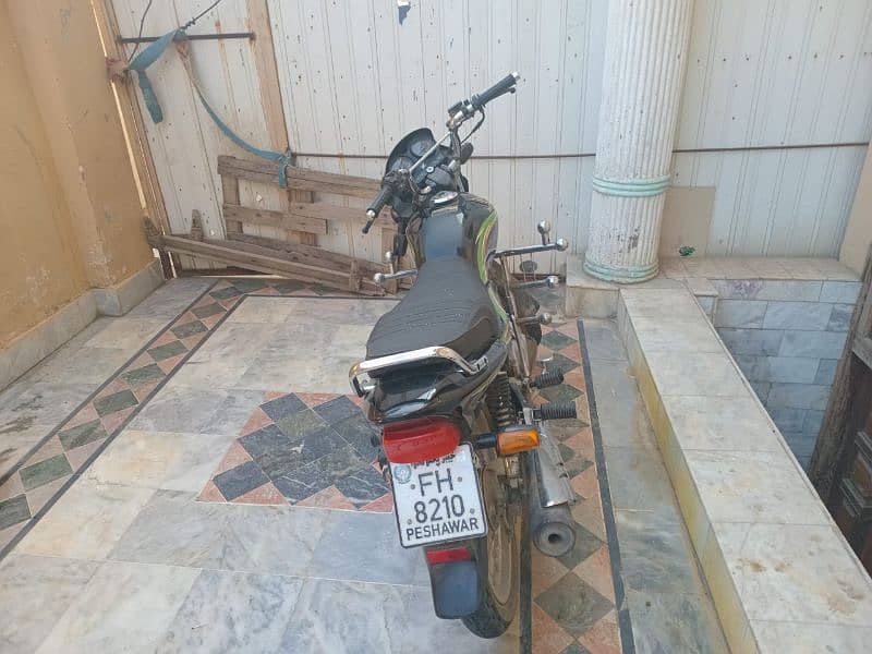 deluxe Honda 125 1