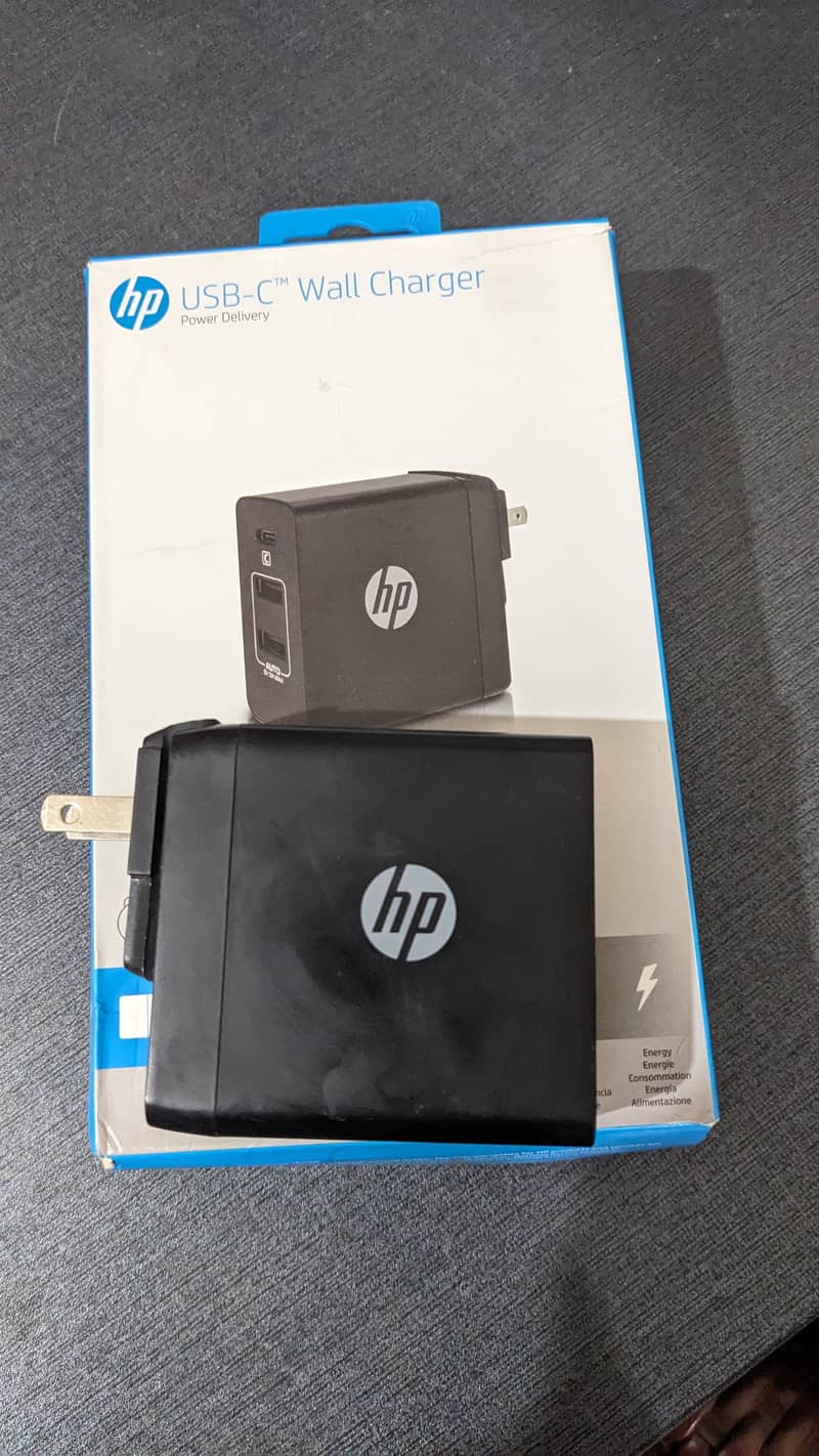 HP 45W USB-C Power Delivery Wall Charger (2UX30AA#ABB) 3