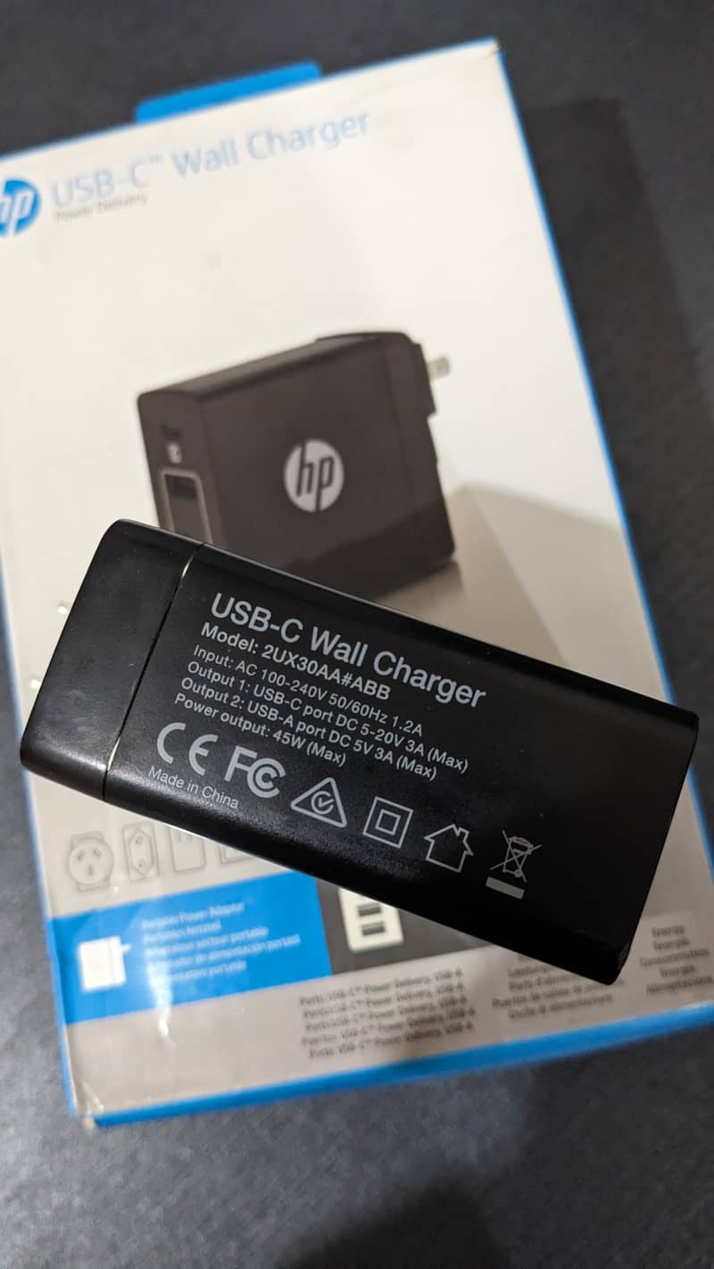 HP 45W USB-C Power Delivery Wall Charger (2UX30AA#ABB) 4