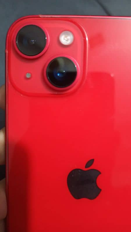 iPhone 14 Red 3