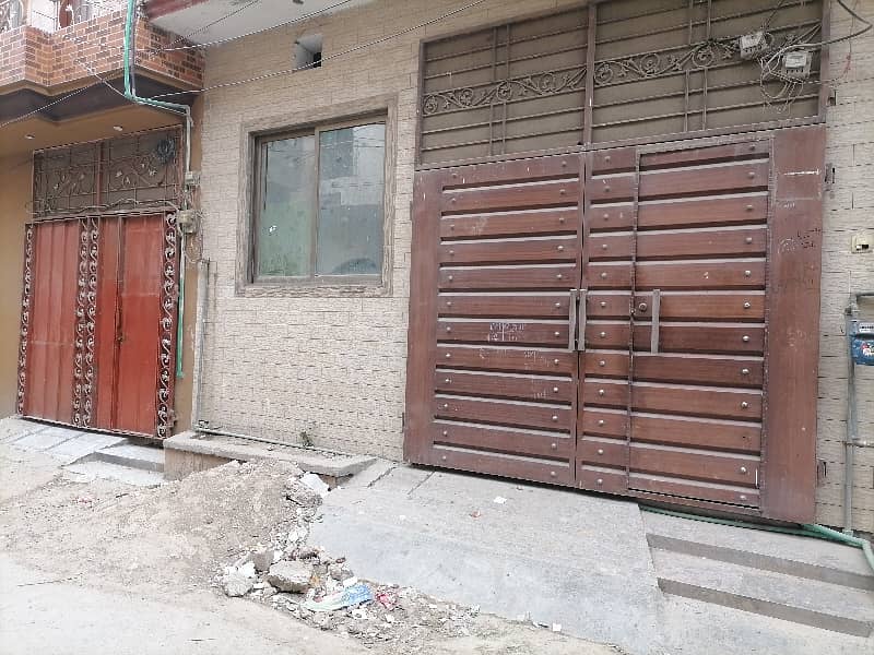 5 Marla House In Shoukat Town For Sale 3