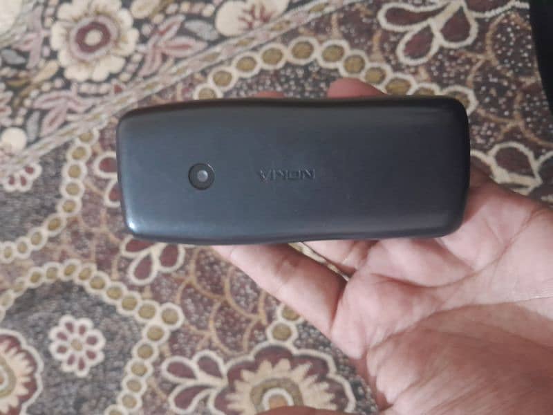 NOKIA 110 WITH CHARGER AND BOX 1