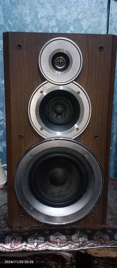 LG speaker