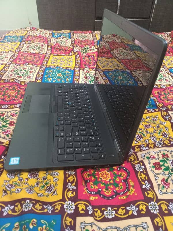 Dell Latitude E5570 Core i7 6th Gen Reliable Power for Business Needs 0