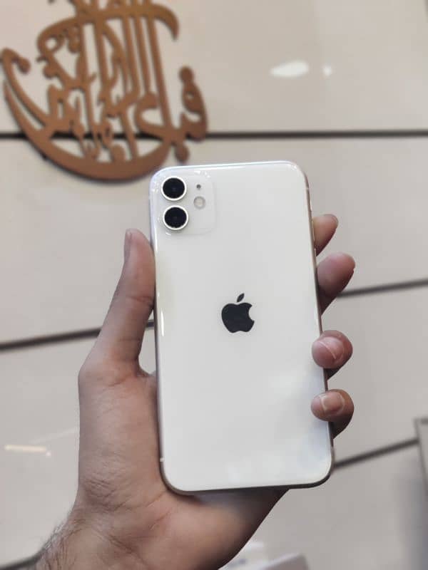 Iphone 11 Pta Approved 128Gb With box 10/10 1