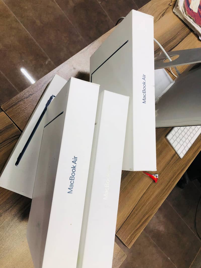 Apple Macbook Air M3 New 1