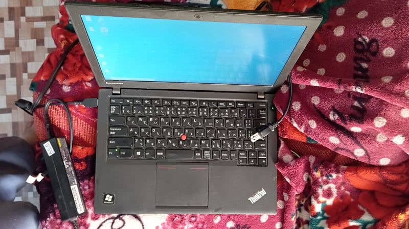 LENOVO THINKPAD LAPTOP 1