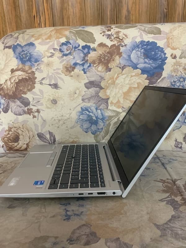 hp elitebook 840 g8 i5 11 1