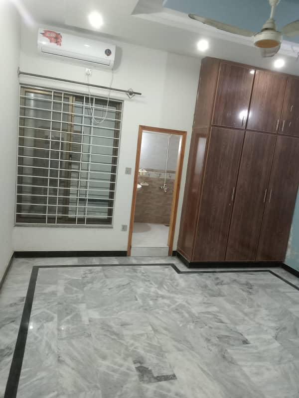 7 marla upper portion available for rent in h 13 Islamabad 0