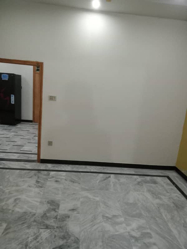 7 marla upper portion available for rent in h 13 Islamabad 11