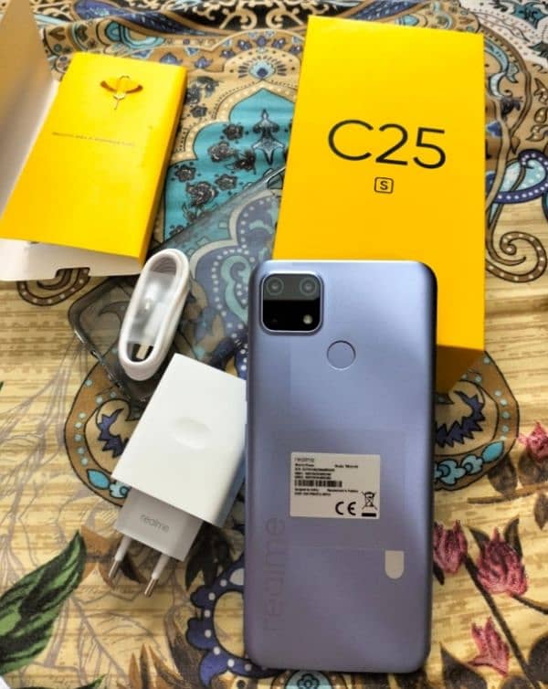 Realme C25s 4