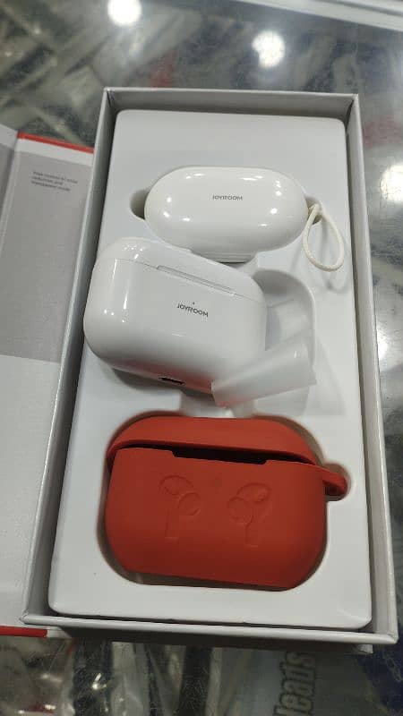 Joyroom airpods wireless charger supported 0