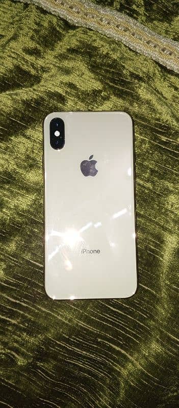 iphone xs 4