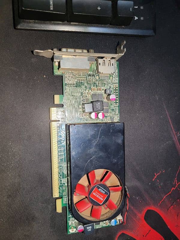 2gb ddr 3 128bit graphics card Amd 2